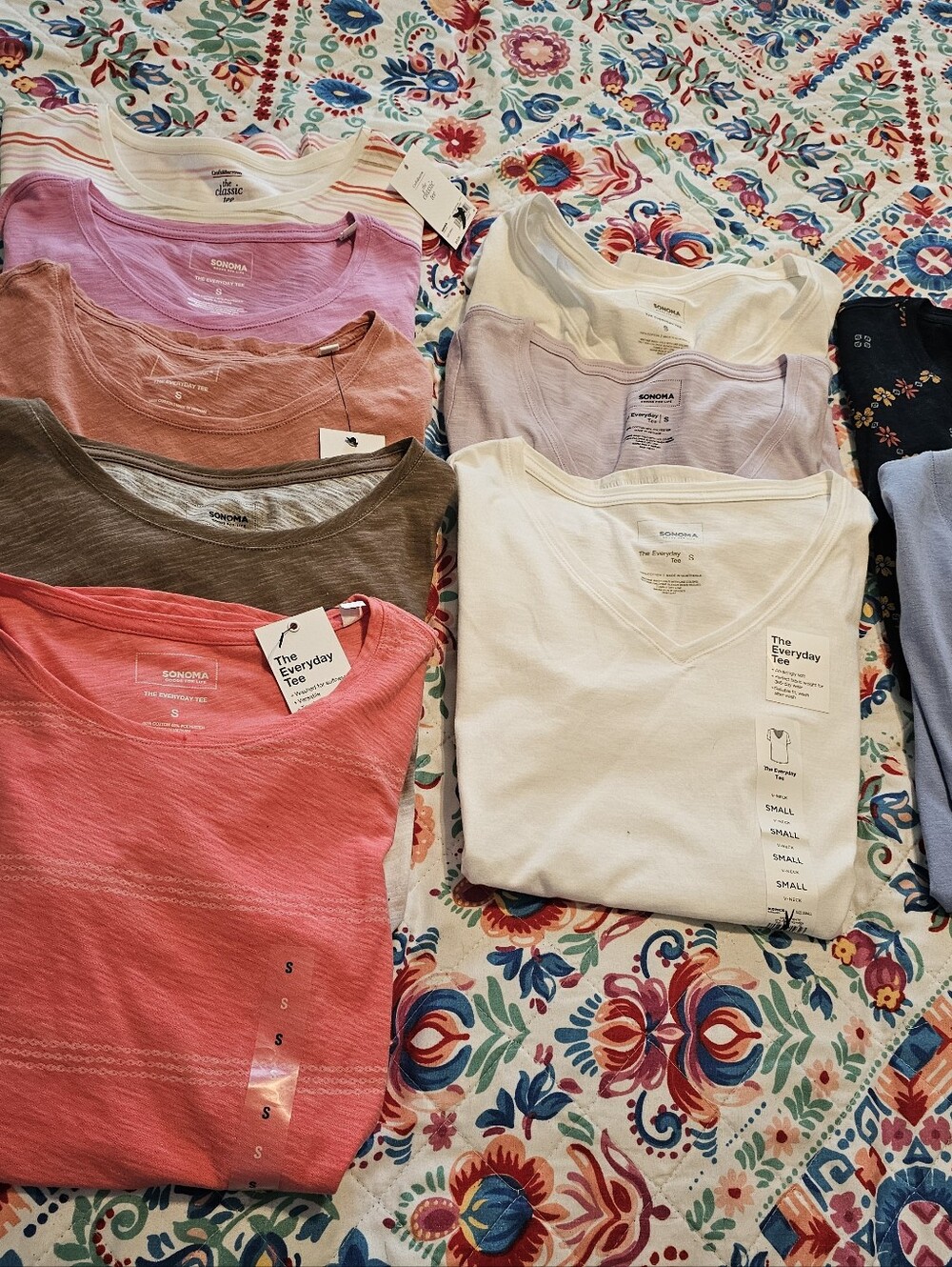 BUNDLE OF 10 LADIES TEES BRAND NEW SIZE SMALL VARIETY BRANDS STYLES COLORS